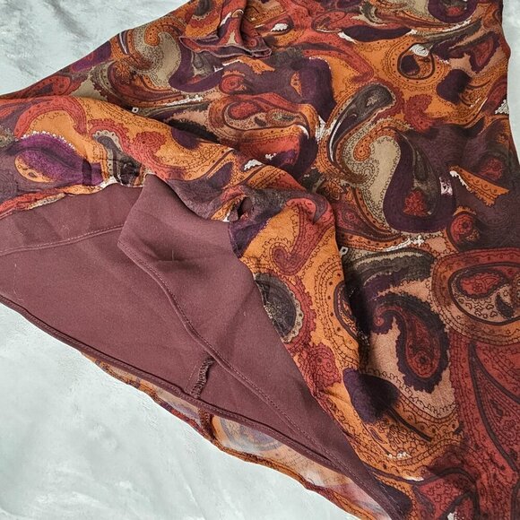 Women's Paisley Print Ruffled V-Neck Long Sleeve Below the knee Dress, Size M/L - Picture 9 of 13